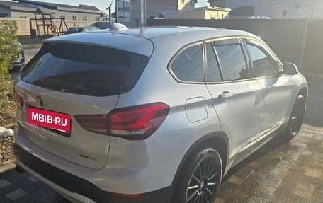 BMW X1, 2020 год, 3 300 000 рублей, 2 фотография