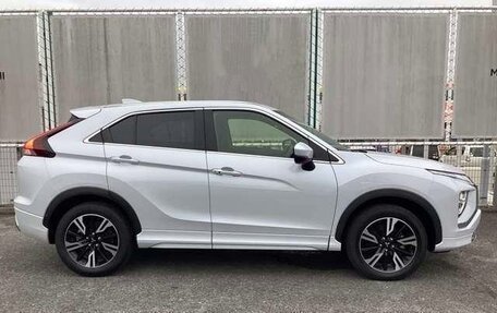 Mitsubishi Eclipse Cross, 2022 год, 2 000 000 рублей, 4 фотография