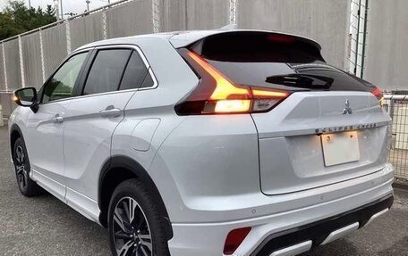 Mitsubishi Eclipse Cross, 2022 год, 2 000 000 рублей, 8 фотография