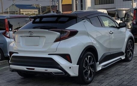 Toyota C-HR I рестайлинг, 2021 год, 1 490 000 рублей, 5 фотография
