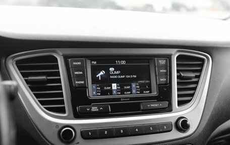 Hyundai Solaris II рестайлинг, 2016 год, 960 000 рублей, 12 фотография