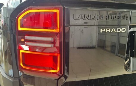 Toyota Land Cruiser Prado, 2024 год, 11 900 000 рублей, 11 фотография