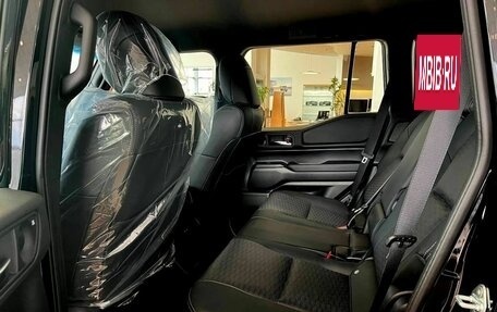 Toyota Land Cruiser Prado, 2024 год, 11 900 000 рублей, 21 фотография