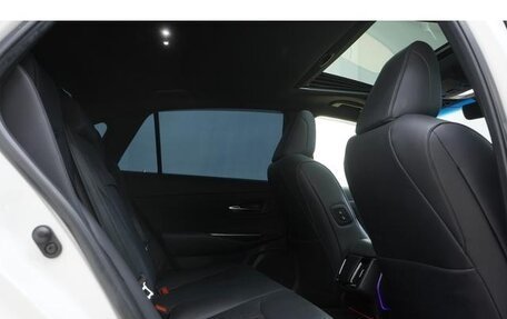 Toyota Crown, 2020 год, 2 400 000 рублей, 25 фотография