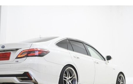 Toyota Crown, 2020 год, 2 400 000 рублей, 35 фотография