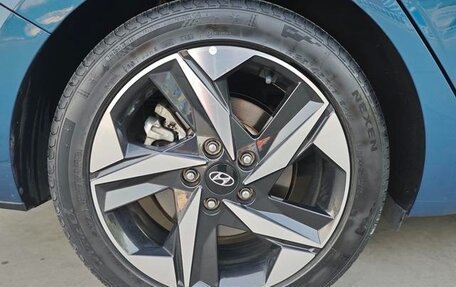 Hyundai Elantra, 2021 год, 1 500 300 рублей, 10 фотография
