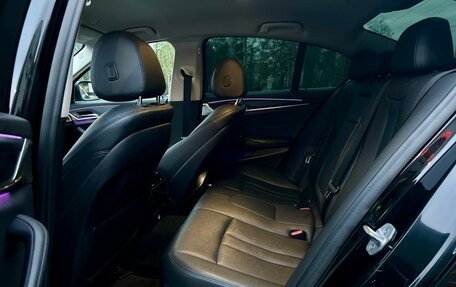 BMW 5 серия, 2018 год, 2 100 000 рублей, 16 фотография