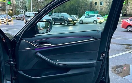 BMW 5 серия, 2018 год, 2 100 000 рублей, 15 фотография