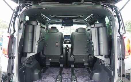 Toyota Alphard III, 2021 год, 4 211 123 рублей, 40 фотография
