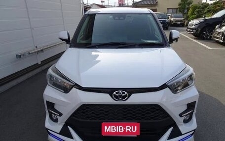 Toyota Raize I, 2021 год, 1 157 000 рублей, 2 фотография