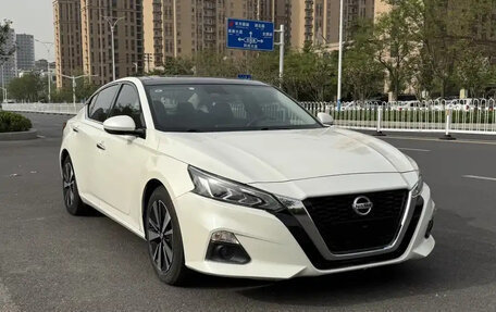 Nissan Altima VI (L34), 2021 год, 1 860 000 рублей, 3 фотография