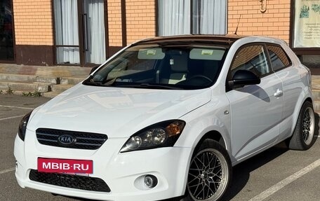 KIA cee'd I рестайлинг, 2009 год, 680 000 рублей, 2 фотография