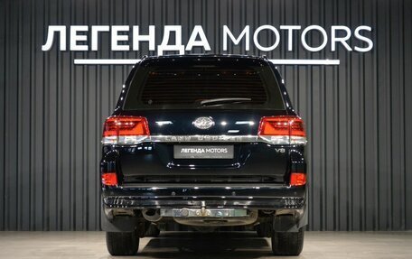 Toyota Land Cruiser 200, 2015 год, 5 490 000 рублей, 5 фотография