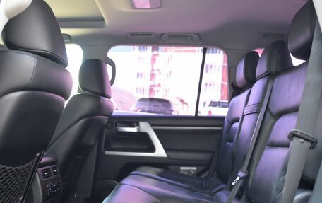 Toyota Land Cruiser 200, 2015 год, 5 490 000 рублей, 29 фотография