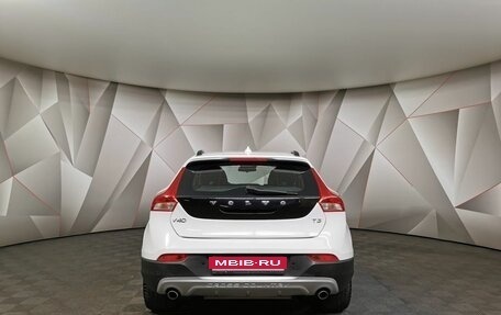 Volvo V40 II рестайлинг, 2015 год, 1 455 000 рублей, 8 фотография