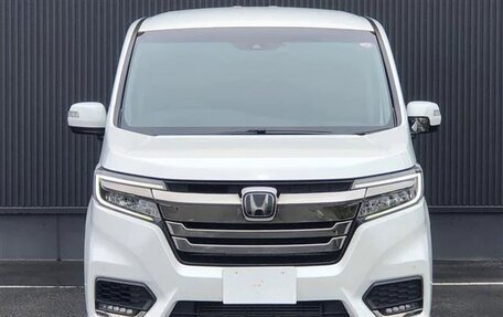 Honda Stepwgn IV, 2021 год, 1 700 000 рублей, 2 фотография