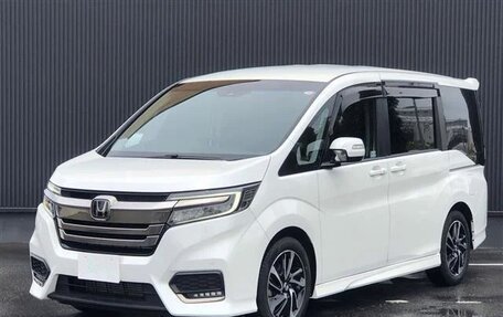 Honda Stepwgn IV, 2021 год, 1 700 000 рублей, 3 фотография