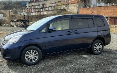 Toyota ISis I, 2017 год, 1 700 000 рублей, 4 фотография