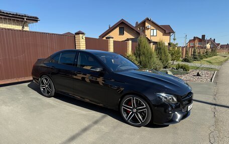 Mercedes-Benz E-Класс AMG, 2018 год, 7 777 000 рублей, 3 фотография