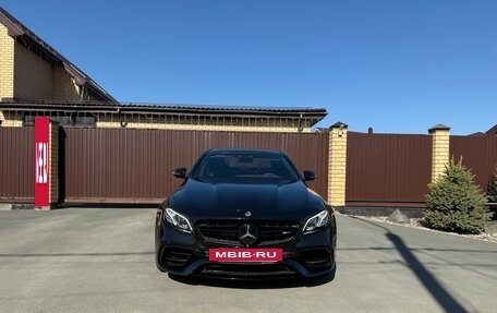 Mercedes-Benz E-Класс AMG, 2018 год, 7 777 000 рублей, 2 фотография