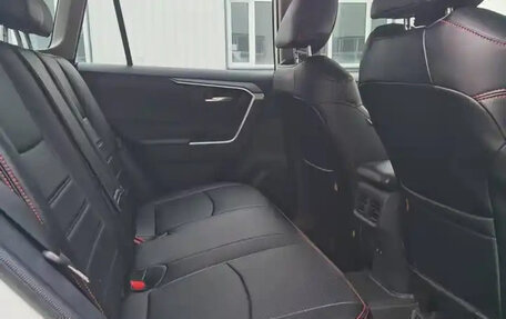 Toyota RAV4, 2021 год, 2 655 000 рублей, 12 фотография