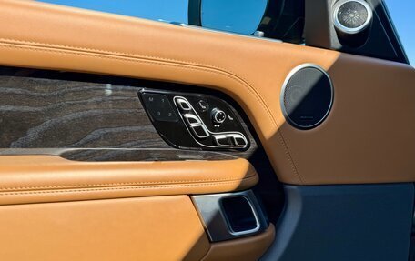 Land Rover Range Rover IV рестайлинг, 2020 год, 9 900 000 рублей, 24 фотография