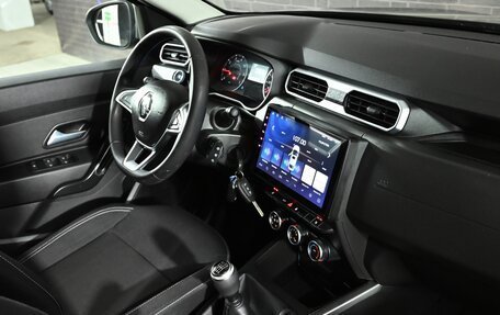 Renault Duster, 2021 год, 2 100 000 рублей, 16 фотография