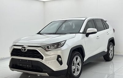 Toyota RAV4, 2021 год, 2 250 404 рублей, 1 фотография