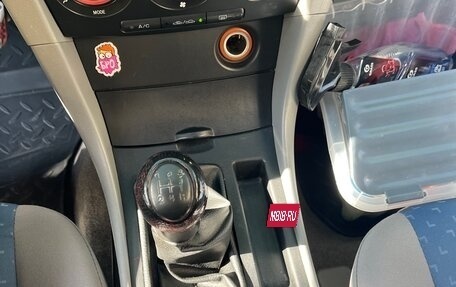 Mazda 3, 2004 год, 540 000 рублей, 11 фотография