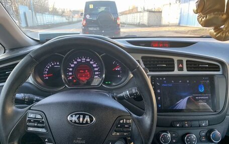 KIA cee'd III, 2013 год, 980 000 рублей, 15 фотография