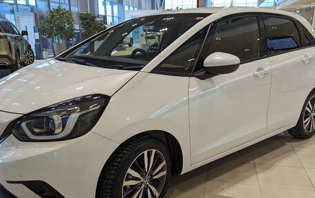 Honda Fit, 2020 год, 1 500 000 рублей, 1 фотография