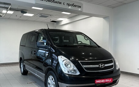 Hyundai H-1 II рестайлинг, 2011 год, 1 438 000 рублей, 3 фотография