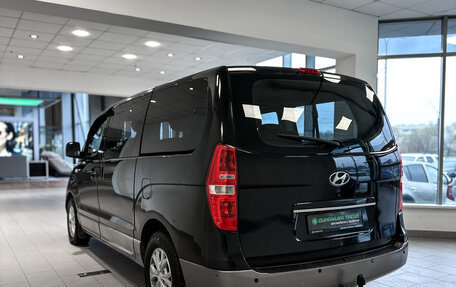 Hyundai H-1 II рестайлинг, 2011 год, 1 438 000 рублей, 8 фотография