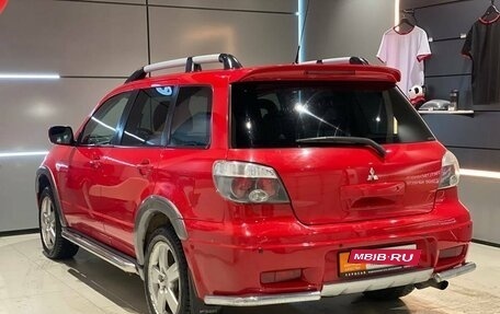 Mitsubishi Outlander III рестайлинг 3, 2005 год, 850 000 рублей, 7 фотография