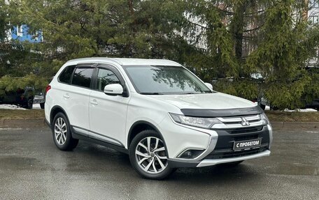Mitsubishi Outlander III рестайлинг 3, 2018 год, 1 329 000 рублей, 4 фотография