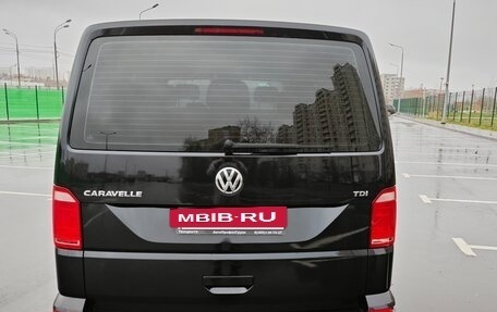 Volkswagen Caravelle T6 рестайлинг, 2016 год, 2 200 000 рублей, 9 фотография