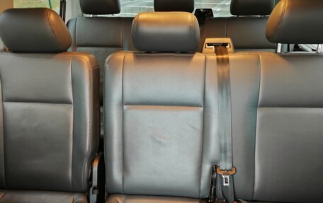 Volkswagen Caravelle T6 рестайлинг, 2016 год, 2 200 000 рублей, 27 фотография