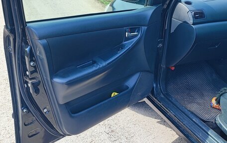 Toyota Corolla, 2002 год, 640 000 рублей, 18 фотография