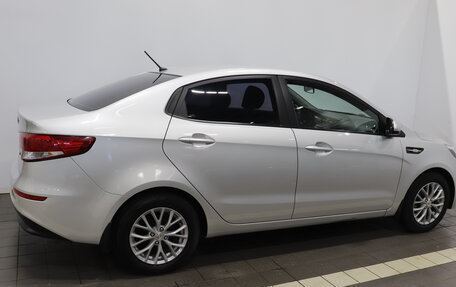 KIA Rio III рестайлинг, 2016 год, 995 000 рублей, 6 фотография