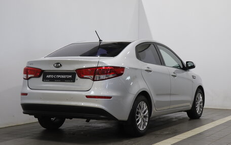 KIA Rio III рестайлинг, 2016 год, 995 000 рублей, 5 фотография