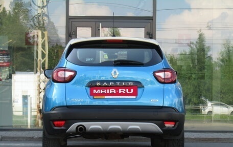 Renault Kaptur I рестайлинг, 2016 год, 1 566 000 рублей, 5 фотография