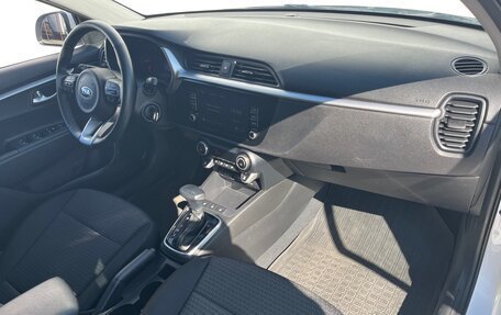KIA Rio IV, 2021 год, 1 750 000 рублей, 9 фотография