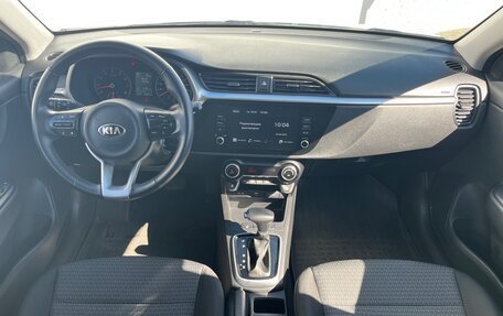 KIA Rio IV, 2021 год, 1 750 000 рублей, 10 фотография