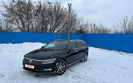 Volkswagen Passat B8 рестайлинг, 2015 год, 1 750 000 рублей, 2 фотография