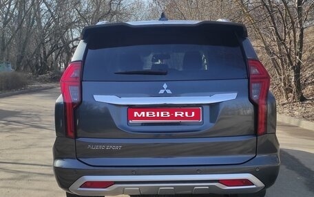 Mitsubishi Pajero Sport III рестайлинг, 2022 год, 4 149 000 рублей, 6 фотография