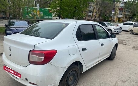 Renault Logan II, 2015 год, 380 000 рублей, 4 фотография