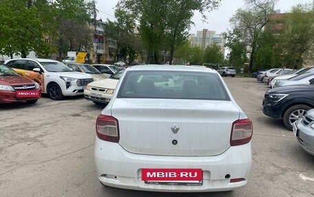 Renault Logan II, 2015 год, 380 000 рублей, 5 фотография
