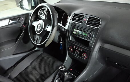 Volkswagen Golf VI, 2011 год, 945 000 рублей, 15 фотография