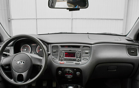 KIA Rio II, 2010 год, 585 000 рублей, 10 фотография