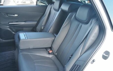 Toyota Crown, 2022 год, 3 270 000 рублей, 21 фотография